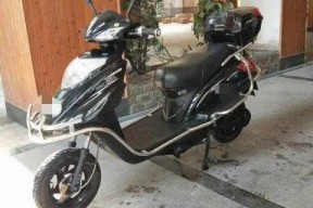 娱乐吃瓜酱电瓶车,娱乐吃瓜酱的趣味生活